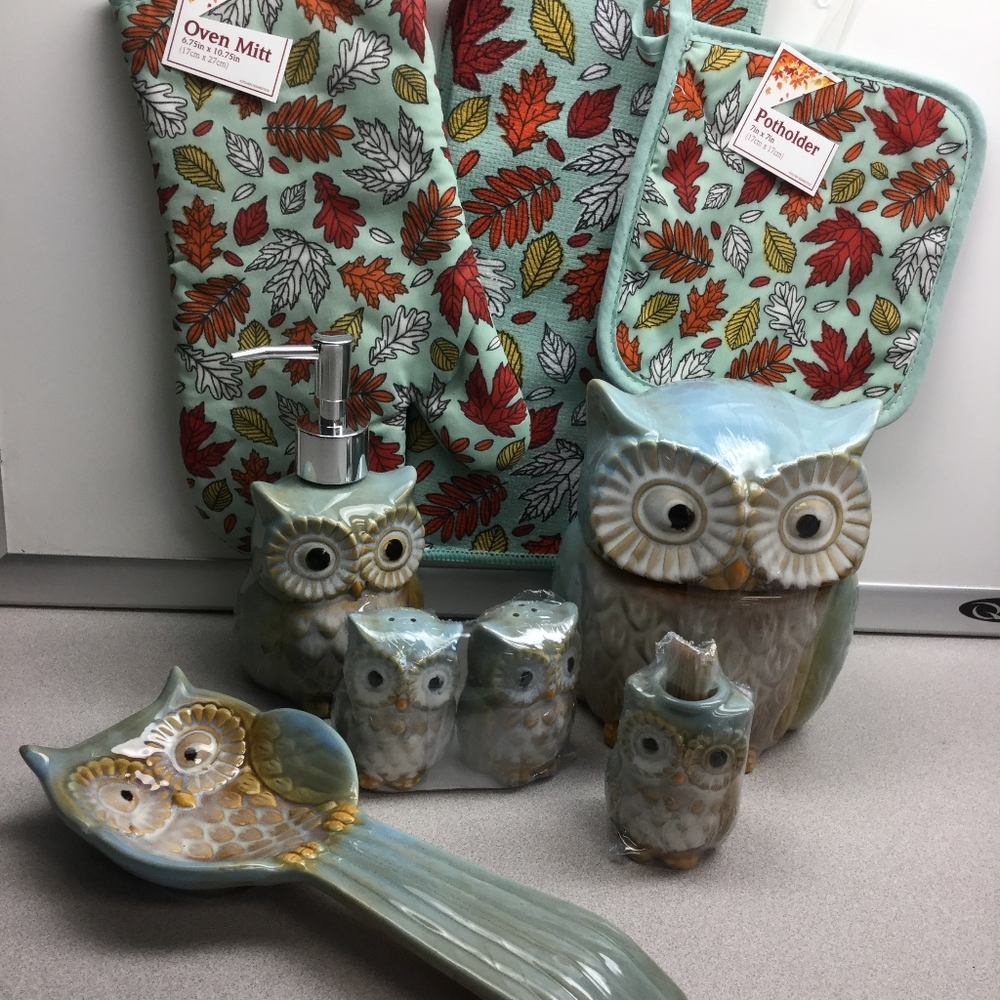 9 piece kitchen owl set - Picture 1 of 8